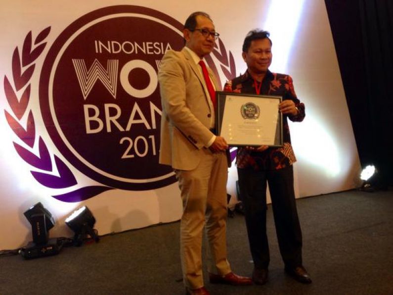 Bank Sulut Gold Champion #WOWBrand 2014 kategori Saving Account