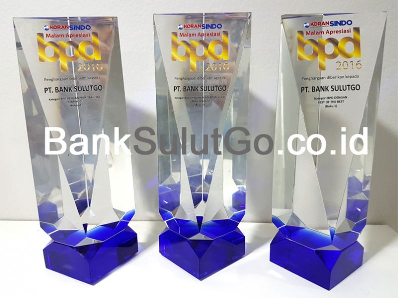 Bank SulutGo Raih BPD Award Best of the Best