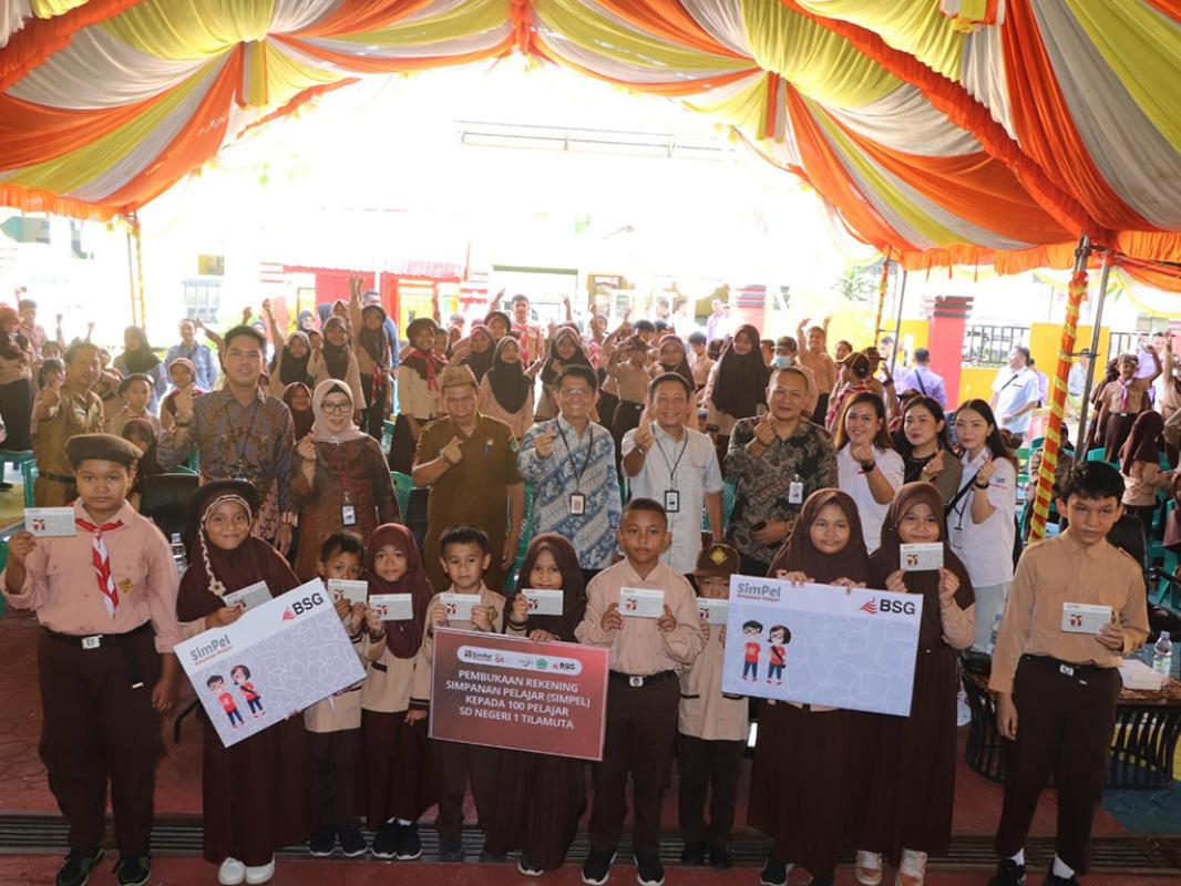 Edukasi Keuangan dan Pembukaan Rekening Satu Pelajar (KEJAR) Digelar di SD Negeri 1 Tilamuta