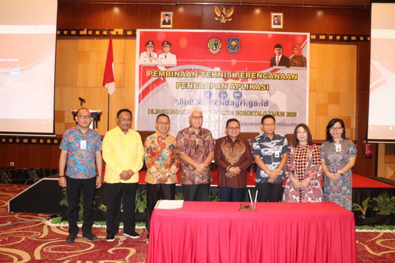 Kota Gorontalo Tandatangani PKS dengan BSG tentang Layanan Gaji