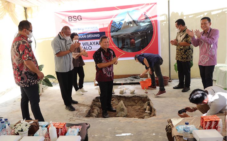 Peletakan Batu Pertama Kantor Wilayah BSG di Gorontalo