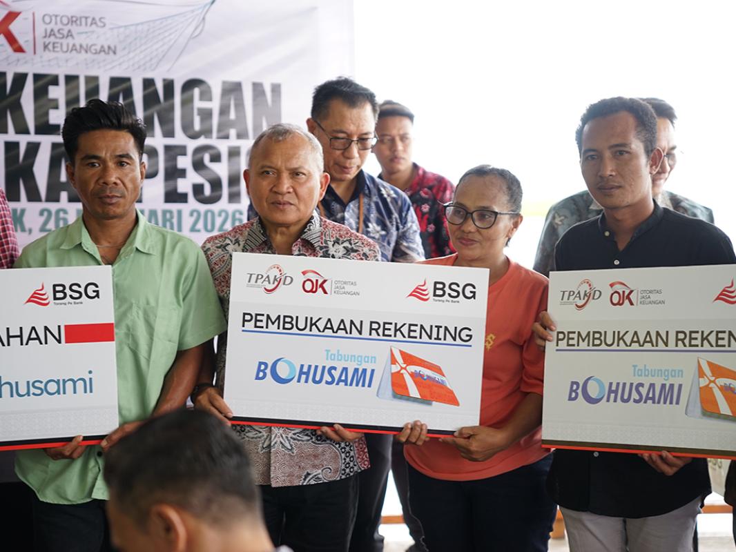 Tingkatkan Kesejahteraan Masyarakat Pesisir, Bank SulutGo, BRI, dan OJK Gelar Literasi Keuangan di Darunu Mangrove Park