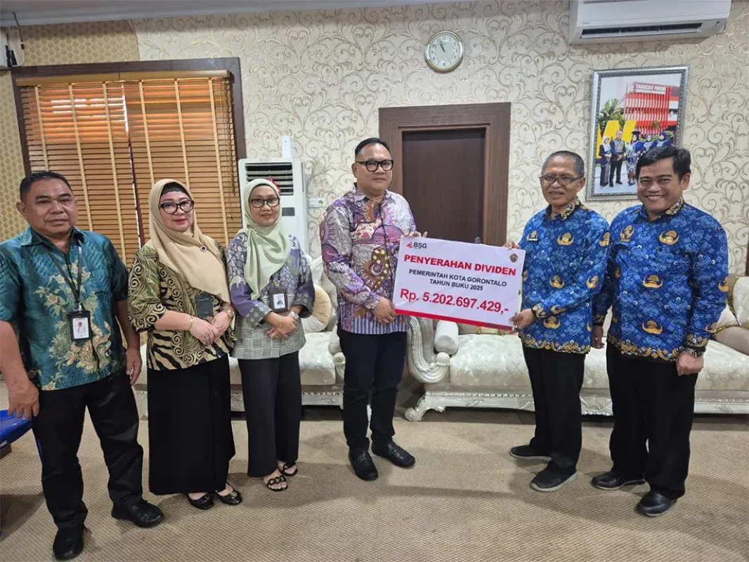 BSG Serahkan Dividen 5,2 M dan Bantuan 626 juta Untuk CSR ke Pemkot Gorontalo