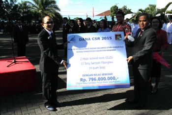 Penyarahan CSR Minahasa 2015